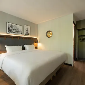 Campanile & Restaurant Zuid-oost Szálloda